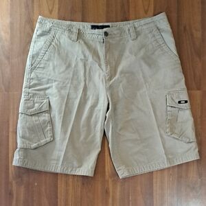 Oakley Men's Tan Cargo Shorts with Side Pockets